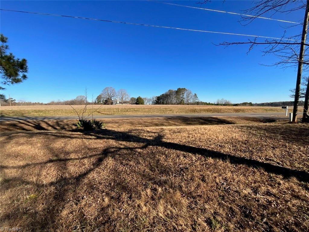 10 Sutton Road Louisburg, NC 27549 - Photo 3 of 3