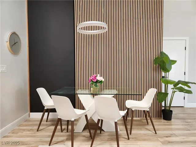 $2,480 | 1626 East Phillips Avenue, Las Vegas, NV 89104