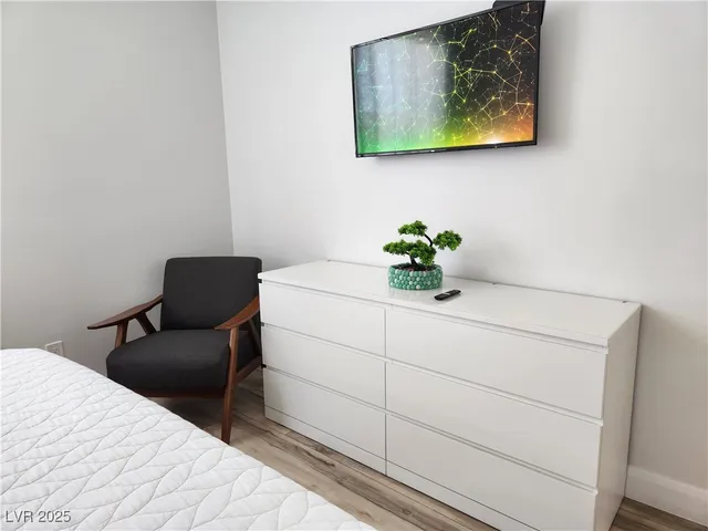 $2,480 | 1626 East Phillips Avenue, Las Vegas, NV 89104