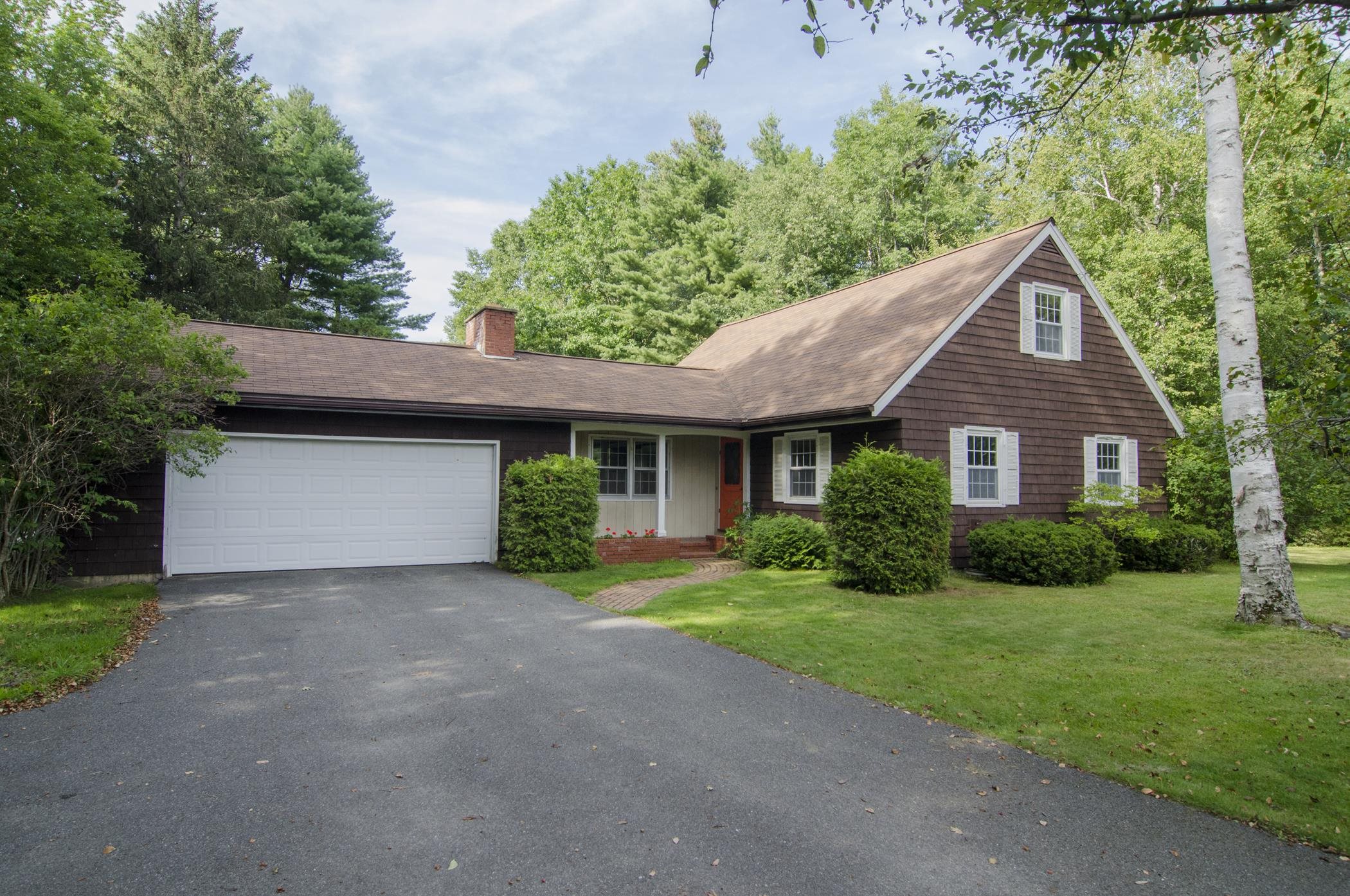 1238 Bluff Road Newport, VT 05855 - Photo 1 of 40 Gallery Image 1