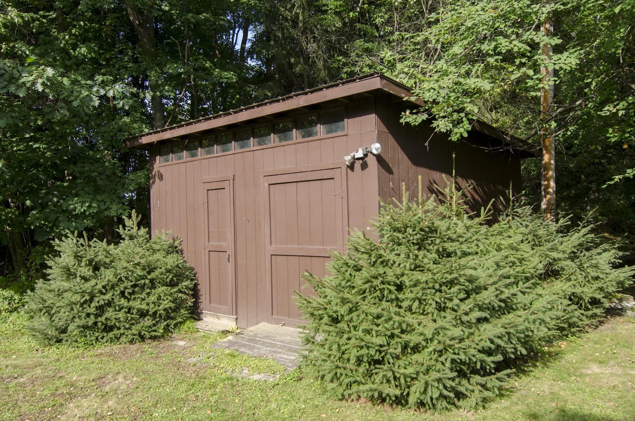 1238 Bluff Road Newport, VT 05855 - Photo 5 of 40 Gallery Image 5