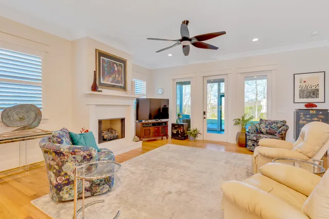 $969,900 | 1801 River Breeze Drive, Unit 7, Soddy Daisy, TN 37379