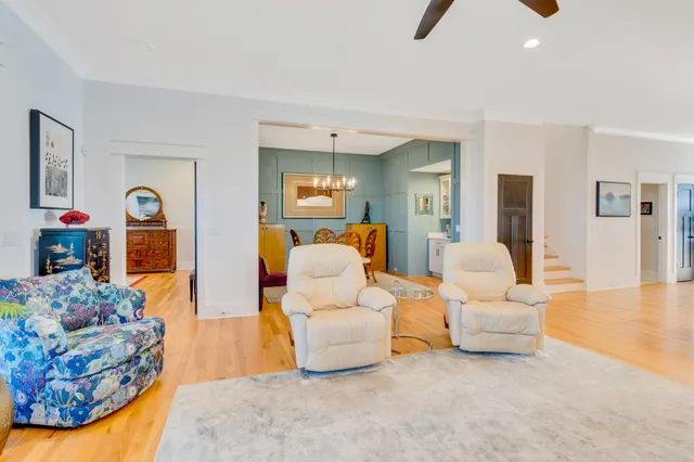 $969,900 | 1801 River Breeze Drive, Unit 7, Soddy Daisy, TN 37379