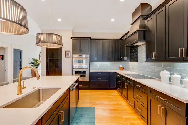 $969,900 | 1801 River Breeze Drive, Unit 7, Soddy Daisy, TN 37379