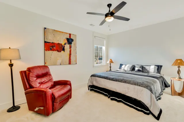 $969,900 | 1801 River Breeze Drive, Unit 7, Soddy Daisy, TN 37379