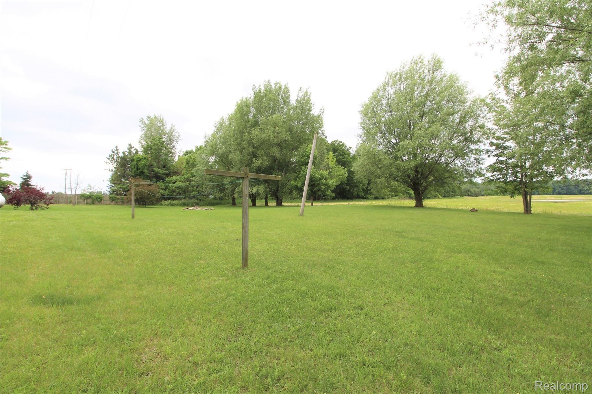 9834 Edward Road Fostoria, MI 48435 - Photo 31 of 46 IMG_3993.JPG
