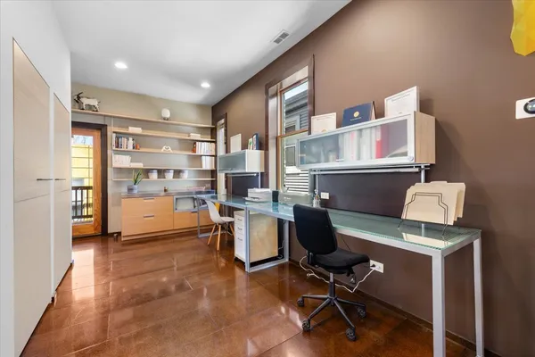 $1,690,000 | 2334 West Medill Avenue, Chicago, IL 60647