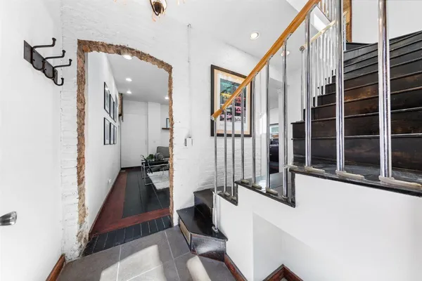 $1,690,000 | 2334 West Medill Avenue, Chicago, IL 60647