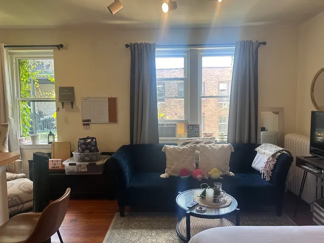 $1,400 | 644 West Wrightwood Avenue, Unit 206, Chicago, IL 60614