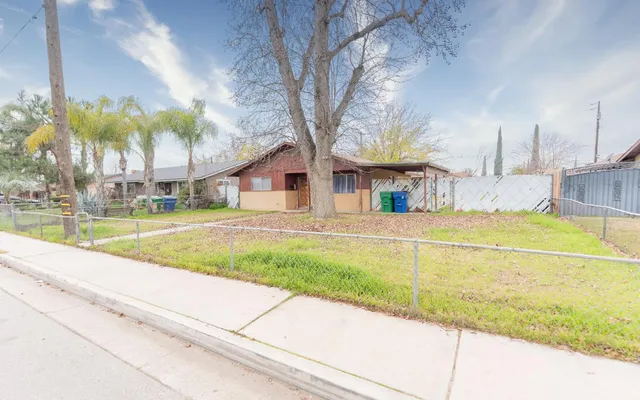 $230,000 | 375 South Wall Street, Shafter, CA 93263