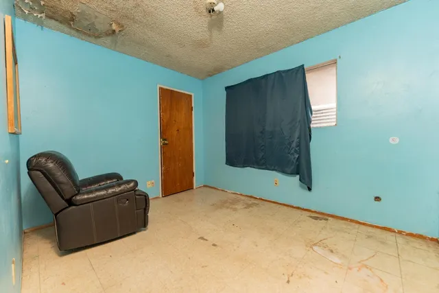 $230,000 | 375 South Wall Street, Shafter, CA 93263