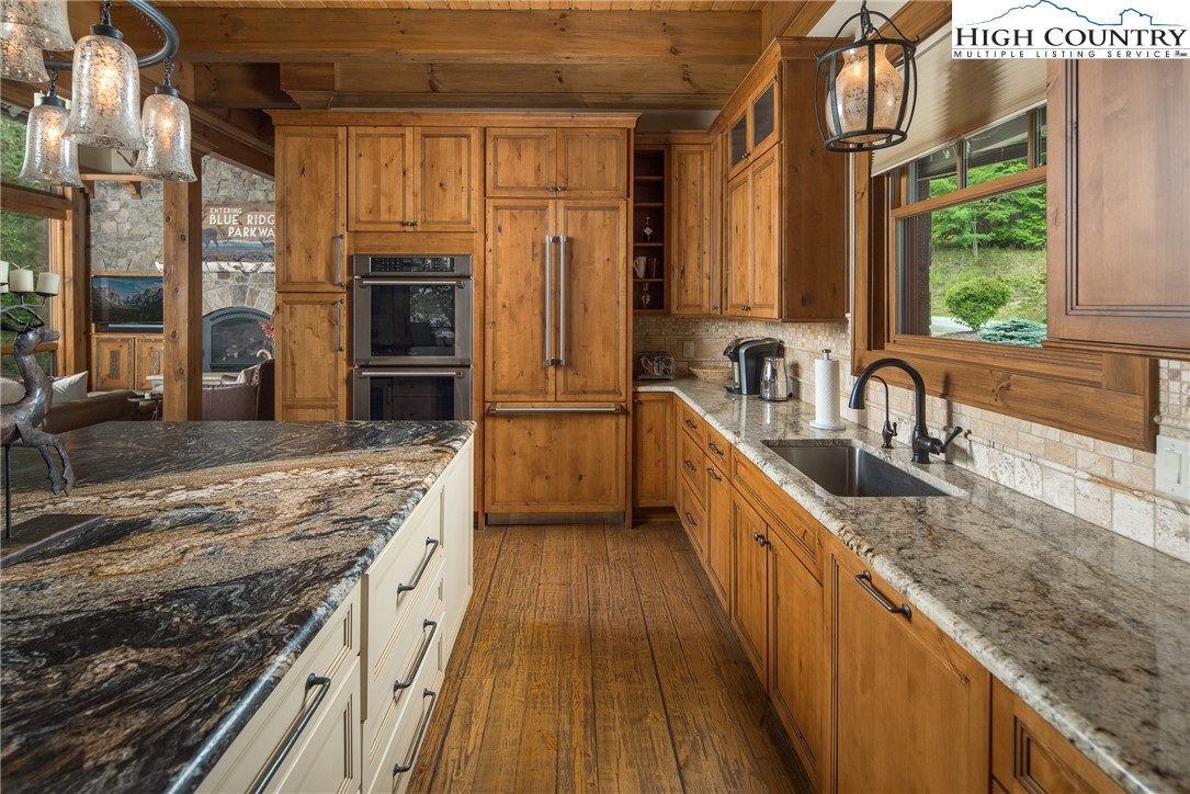 228 Goldenrod Road Boone, NC 28607 - Photo 7 of 50