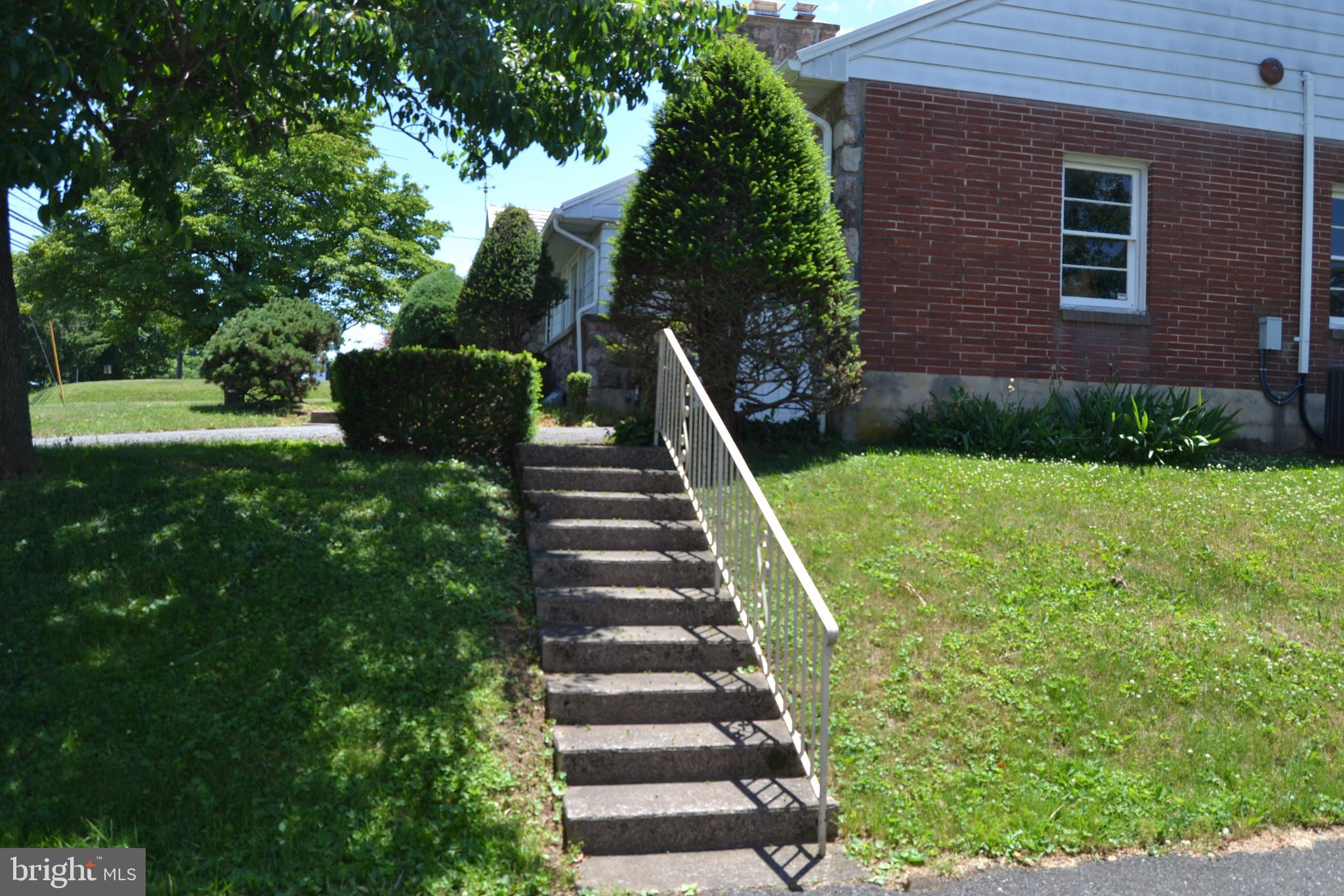 1294 Trexlertown Road Trexlertown, PA 18062 - Photo 11 of 37