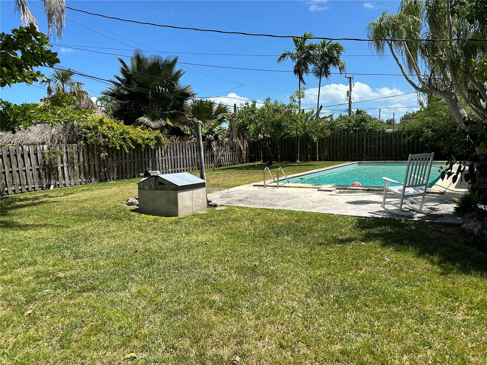 20635 Jacaranda Road Cutler Bay, FL 33189 - Photo 4 of 5 Gallery Image 4