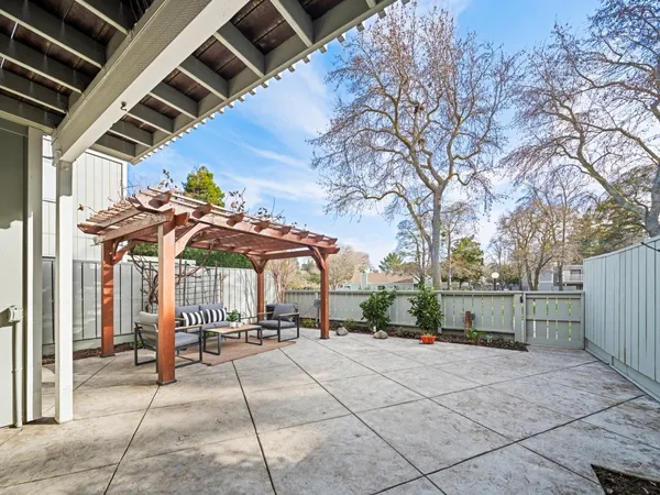 $1,098,000 | 7518 Rosedale Court, Pleasanton, CA 94588