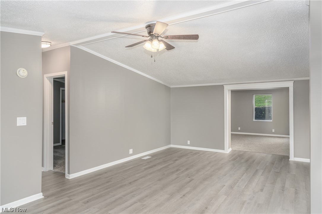 87461 Reed Road Uhrichsville, OH 44683 - Photo 9 of 21 Gallery Image 9