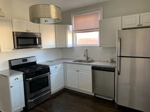 $620,000 | 2115 North Kildare Avenue, Chicago, IL 60639