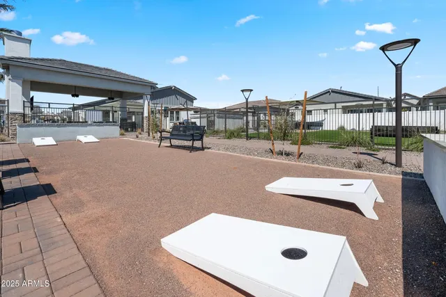 $2,164 | 15601 West Cactus Road, Unit B1, El Mirage, AZ 85335