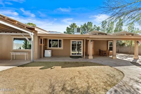 $595,000 | 13130 Shapleigh Place, Clint, TX 79836