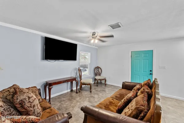 $595,000 | 13130 Shapleigh Place, Clint, TX 79836