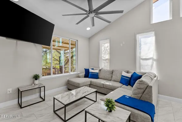 $595,000 | 13130 Shapleigh Place, Clint, TX 79836