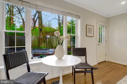 $835,000 | 32 Ancell Street, Alexandria, VA 22305