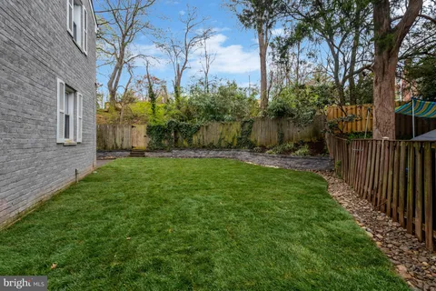 $835,000 | 32 Ancell Street, Alexandria, VA 22305