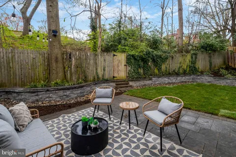 $835,000 | 32 Ancell Street, Alexandria, VA 22305