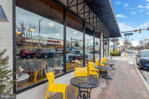 $835,000 | 32 Ancell Street, Alexandria, VA 22305