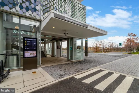 $835,000 | 32 Ancell Street, Alexandria, VA 22305