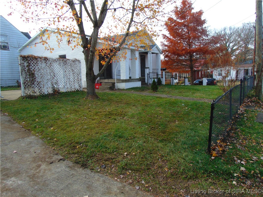 212 St Michaels Avenue Madison, IN 47250 - Photo 10 of 14