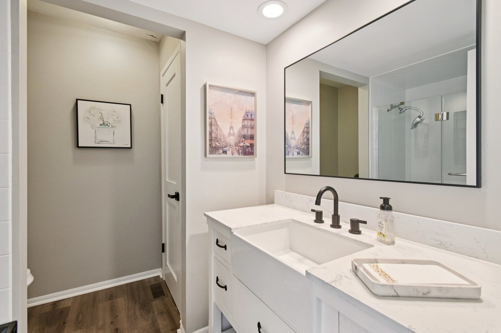 2720 Hobson Road Woodridge, IL 60517 - Photo 15 of 31 Gallery Image 15