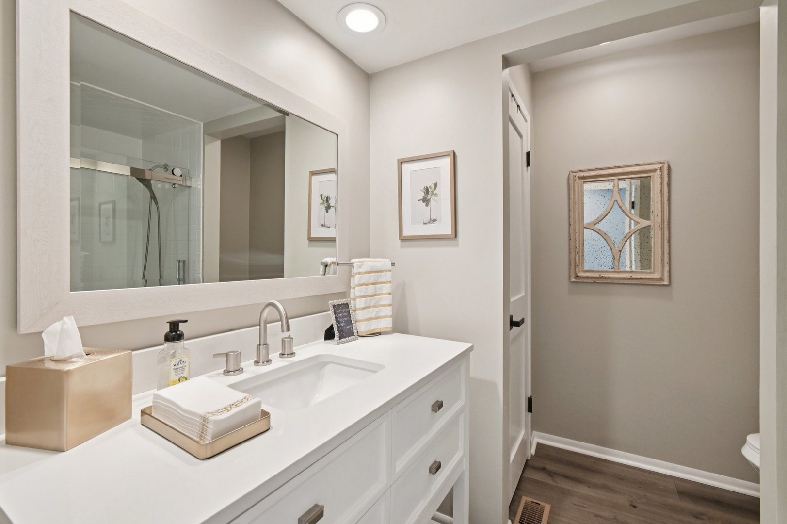 2720 Hobson Road Woodridge, IL 60517 - Photo 20 of 31 Gallery Image 20