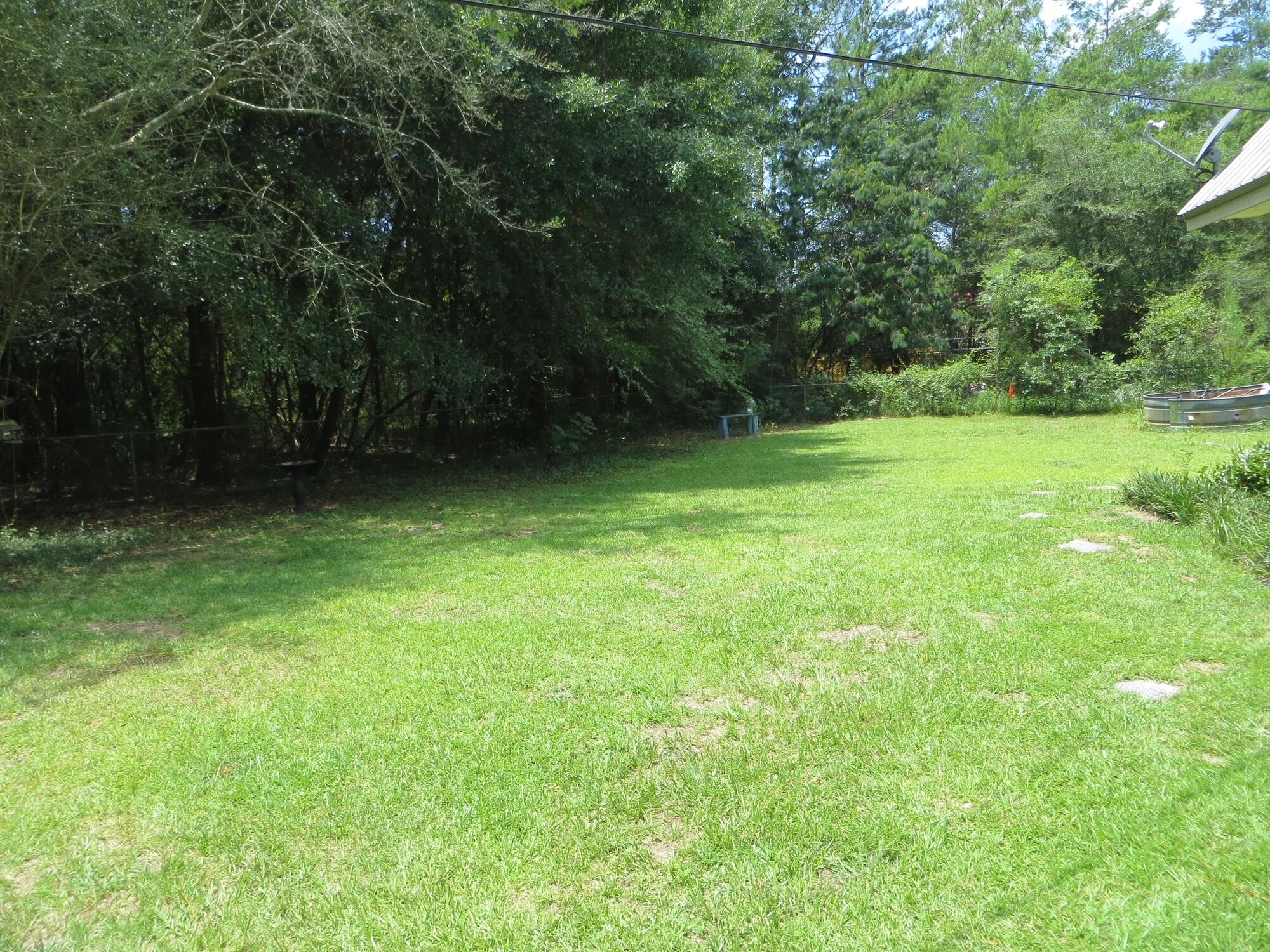 994 Woodyard Road DeFuniak Springs, FL 32435 - Photo 11 of 12 large fenced in yard