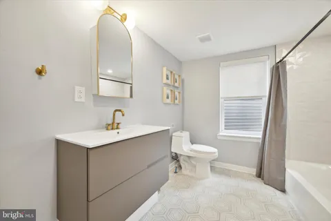 $359,000 | 110 West Wildey Street, Philadelphia, PA 19123