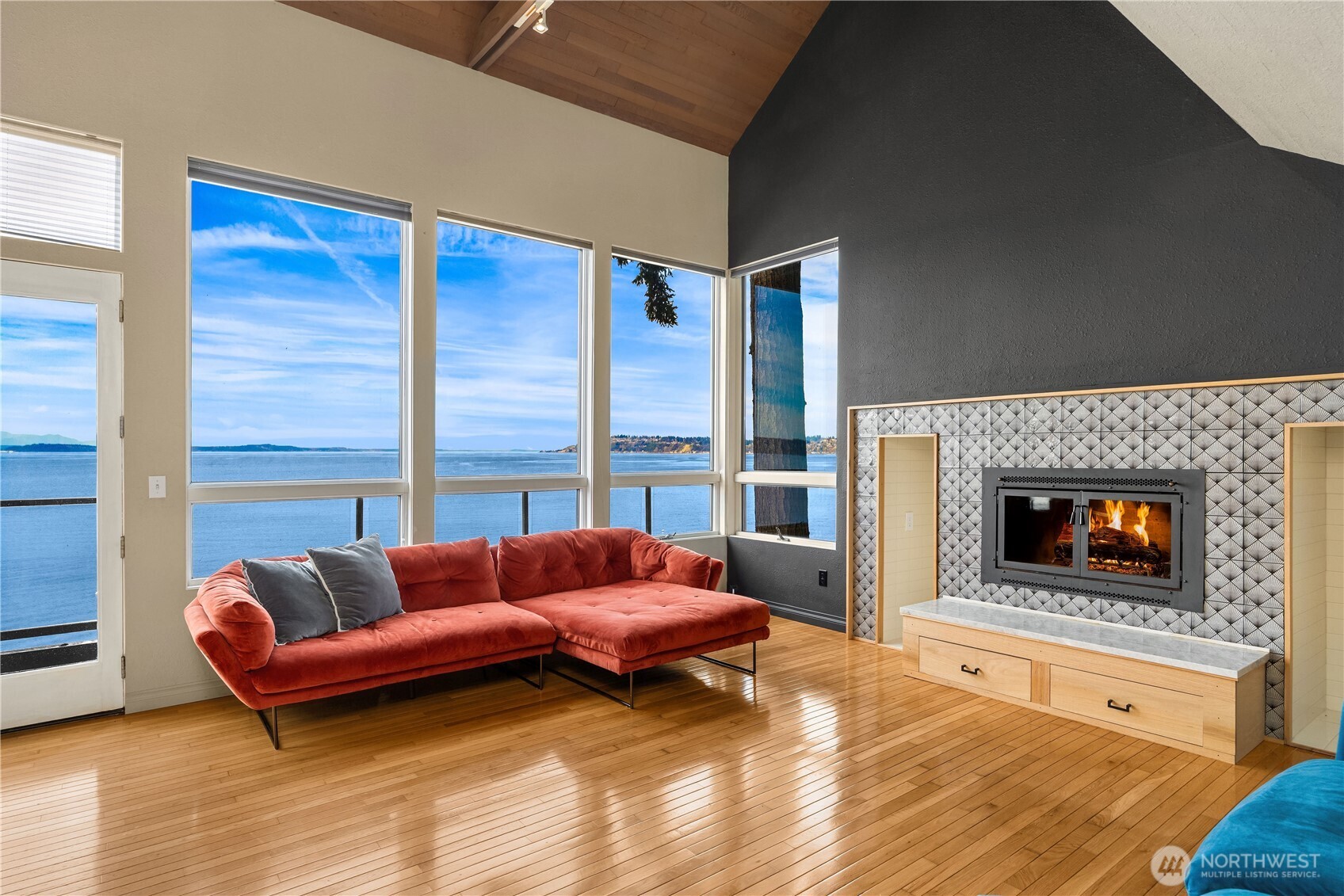 16611 Maplewild Avenue Southwest Burien, WA 98166 - Photo 34 of 40 a living room with furniture and a fireplace