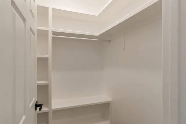 $1,600 | 508 Brown Street, Lockhart, TX 78644