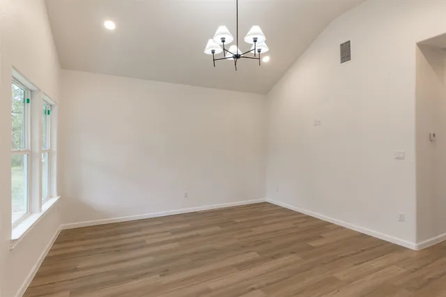 $1,600 | 508 Brown Street, Lockhart, TX 78644