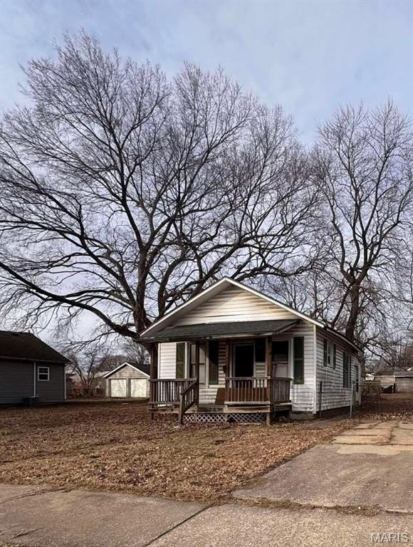 2933 Warren Avenue Granite City, IL 62040 - Photo 3 of 5