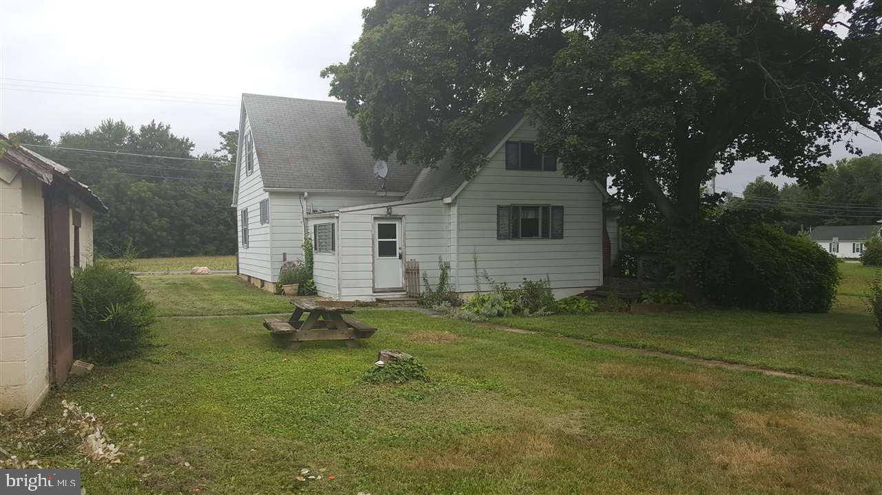748 Pine Road Carlisle, PA 17015 - Photo 14 of 20 Gallery Image 14