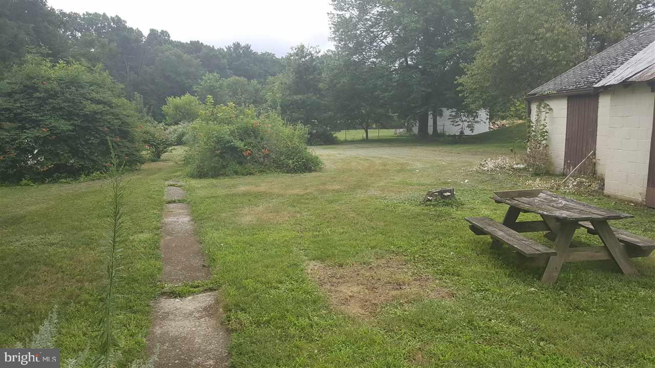 748 Pine Road Carlisle, PA 17015 - Photo 16 of 20 Gallery Image 16