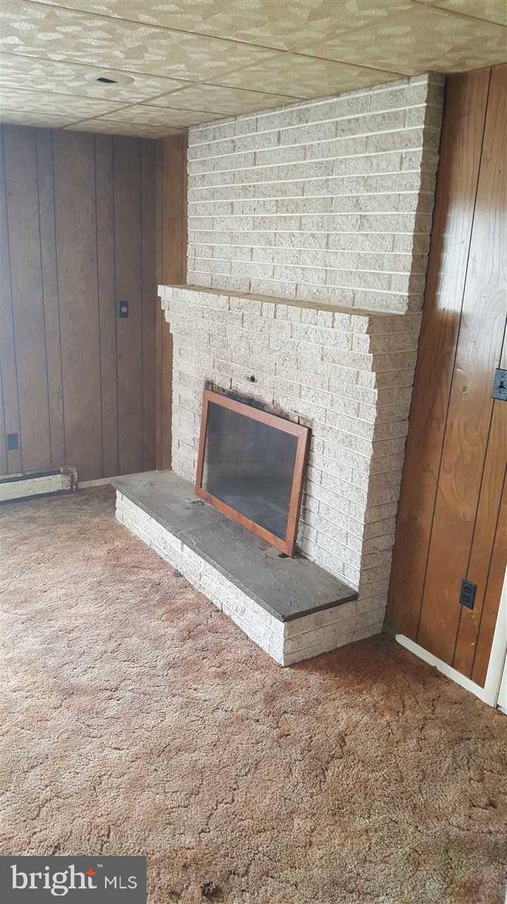 748 Pine Road Carlisle, PA 17015 - Photo 7 of 20 Gallery Image 7