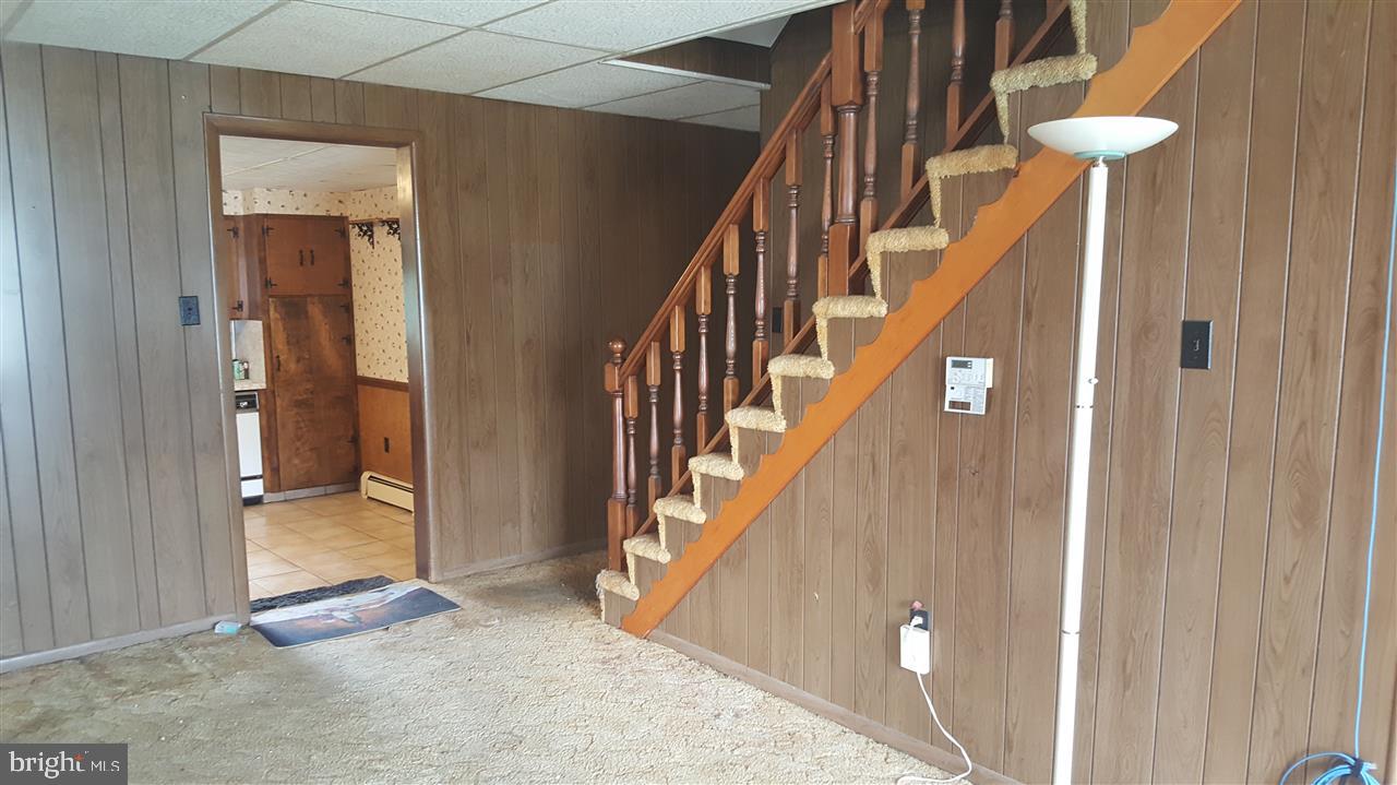 748 Pine Road Carlisle, PA 17015 - Photo 8 of 20 Gallery Image 8