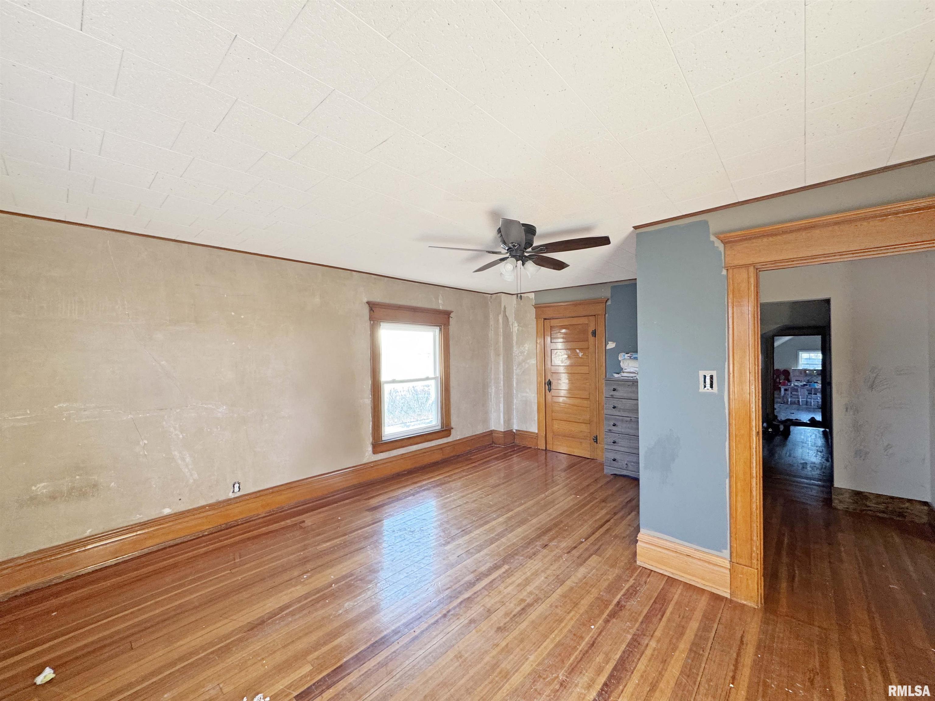 401 Southwest Cross Street Mount Sterling, IL 62353 - Photo 17 of 23