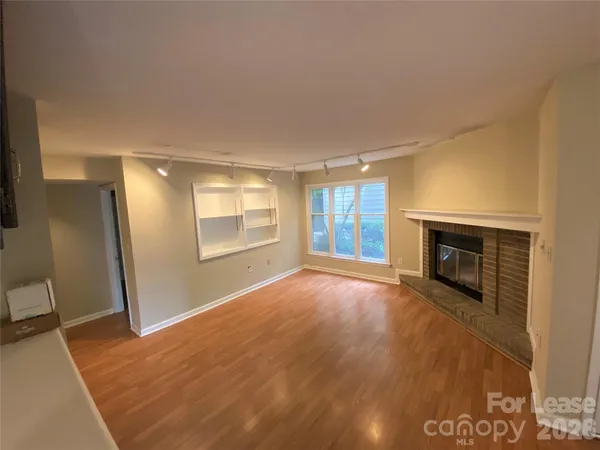 $1,395 | 415 West 8th Street, Unit E, Charlotte, NC 28202