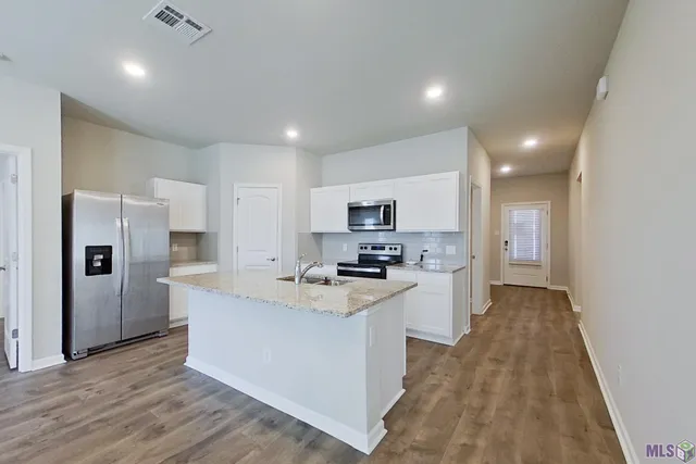 $1,860 | Undisclosed Address, Lafayette, LA 70507