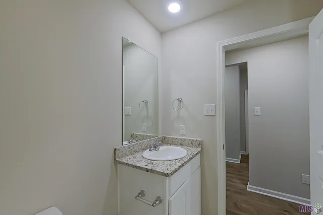 $1,860 | Undisclosed Address, Lafayette, LA 70507