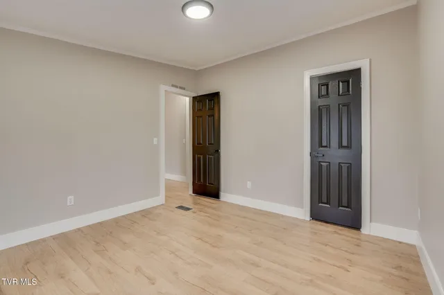 $355,000 | 931 Riverside Avenue, Kingsport, TN 37660