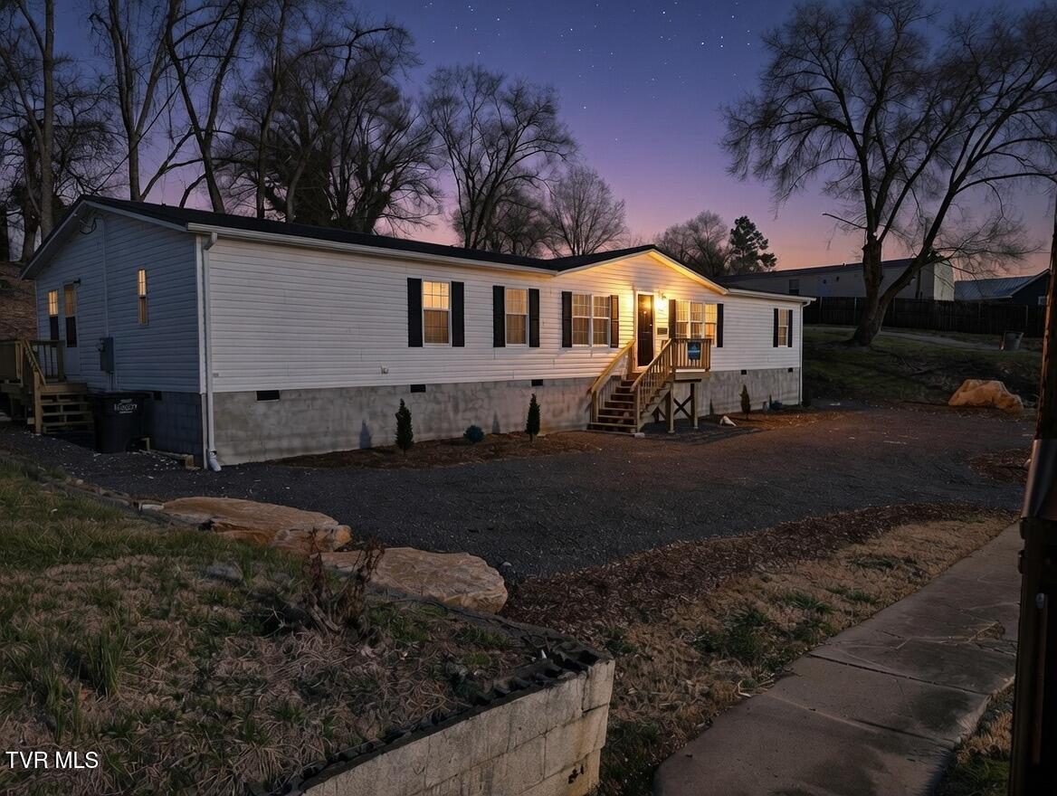 931 Riverside Avenue Kingsport, TN 37660 - Photo 44 of 49 IMG_8170
