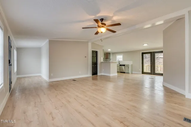 $355,000 | 931 Riverside Avenue, Kingsport, TN 37660